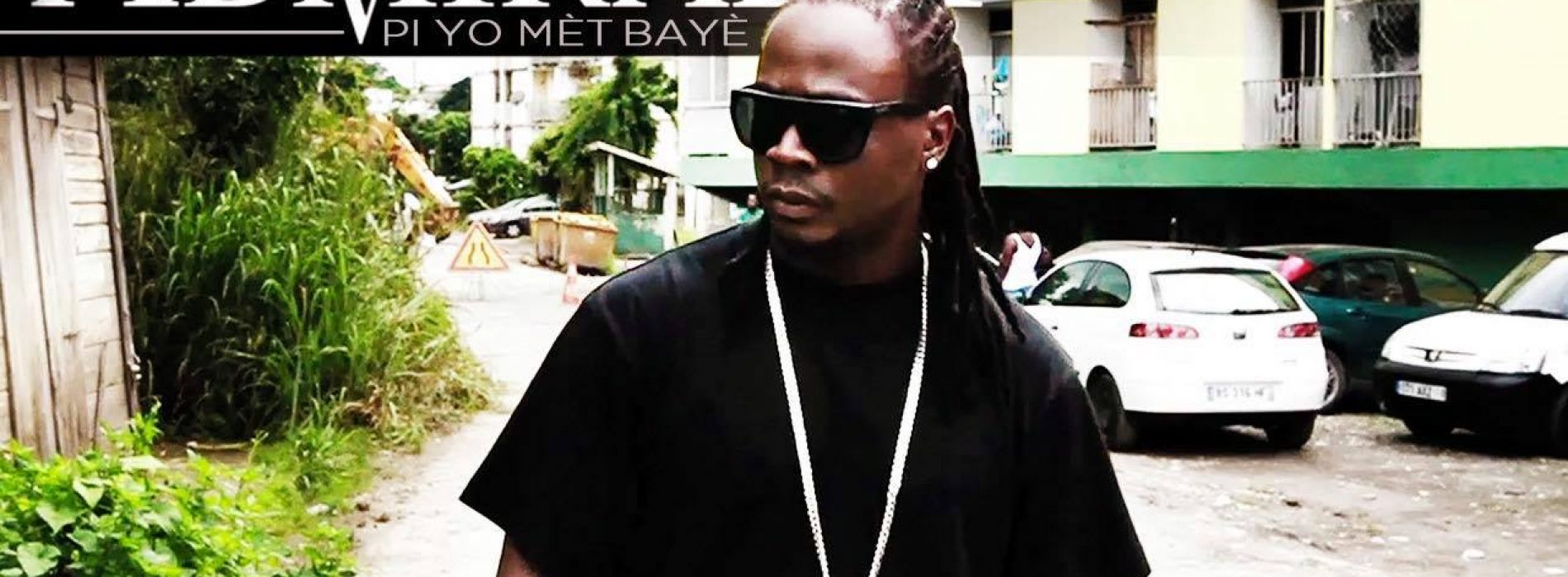 ADMIRAL T nous dévoile le clip du titre « Pi Yo mèt Bayè » sortie sur l’album  Admiral instict en 2010 .