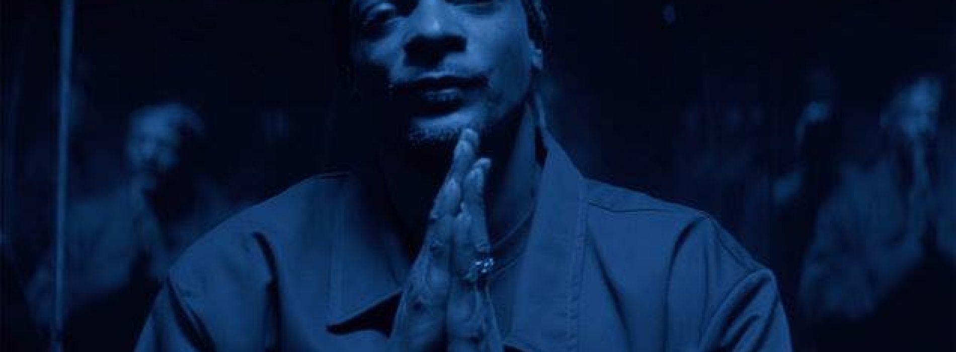 SNOOP DOGG est de retour avec le clip – « Revolution » avec October London – Juin 2017