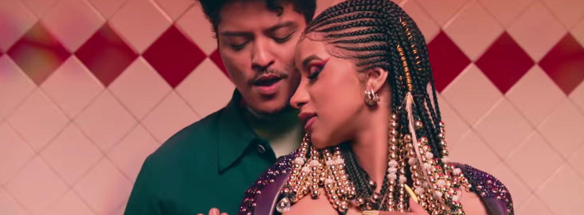 Cardi B & Bruno Mars – Please Me (Official Video) – Mars 2019