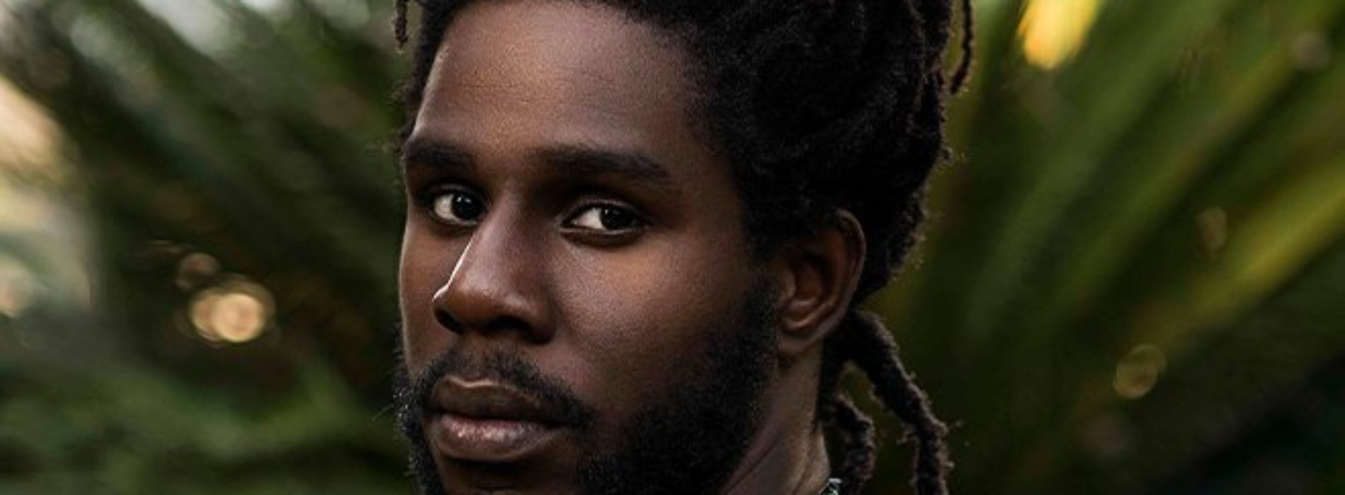 Chronixx – « Jah Is There » (Lyric Video) – Juin 2019