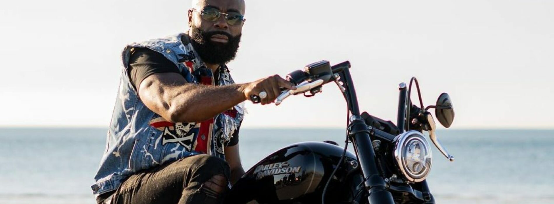 KAARIS – « Hallyday » (Clip Officiel) – Juillet 2021 ❤️🇫🇷