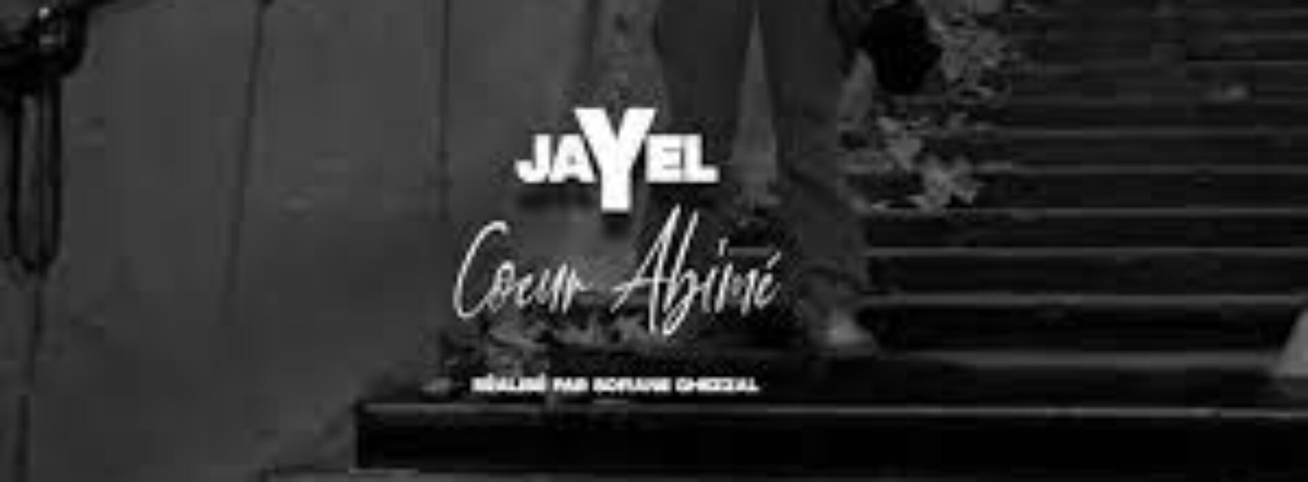 Jayel – « Coeur abimé » (Lyrics vidéo) – Décembre 2022